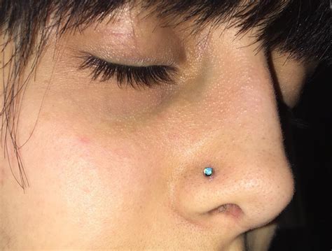 flat back labret nose stud.